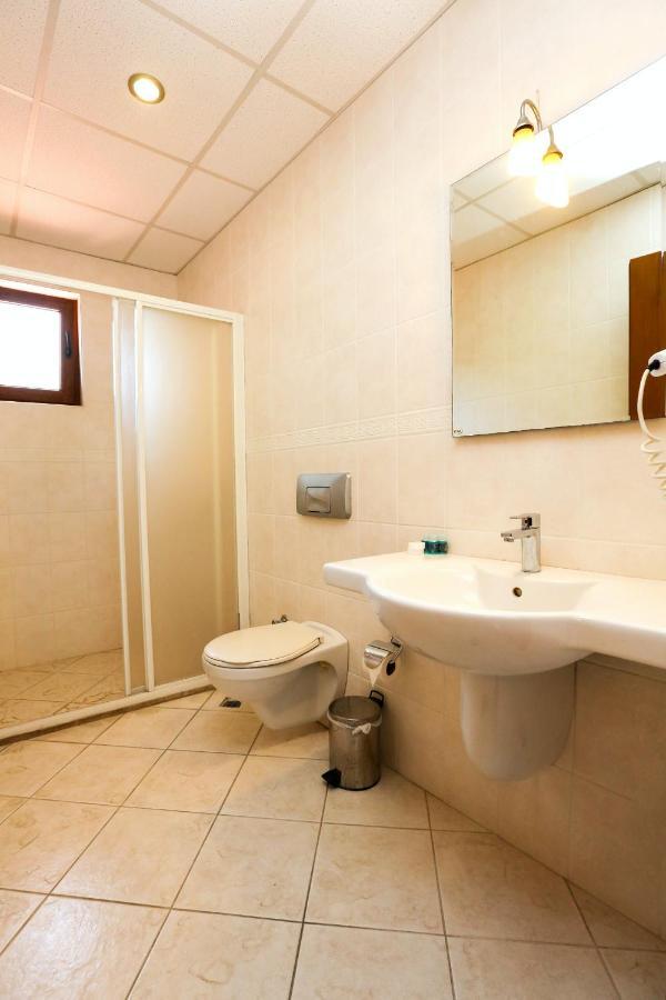 Gocek Unlu Hotel Ngoại thất bức ảnh